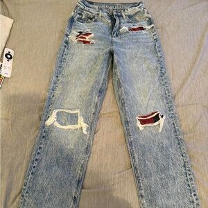 American Eagle Outfitters Women's Light Blue Distressed Straight Leg Jeans